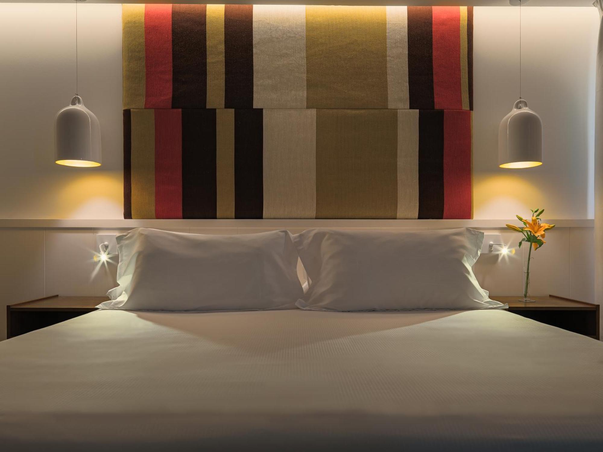 Double or Twin Room,1207519339:JPEG